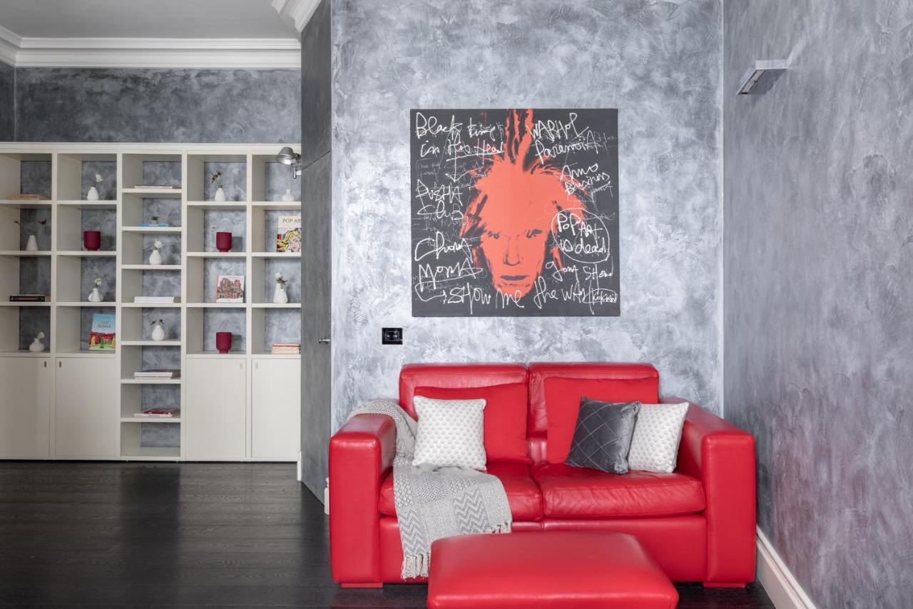 Iflat A Sparkle Of Red In Trastevere Roma Exterior foto